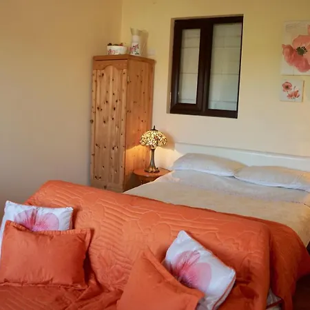 Ravencar Farm B&B-3