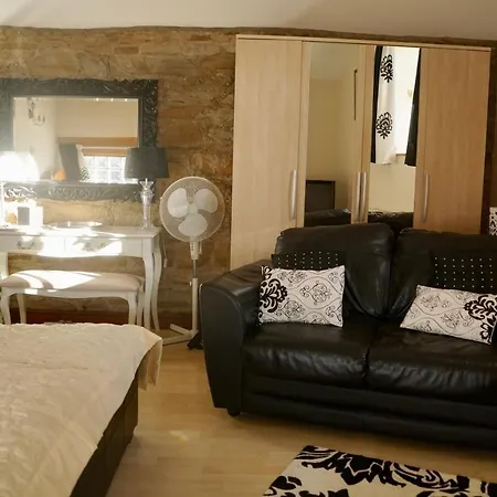 Ravencar Farm B&B-2