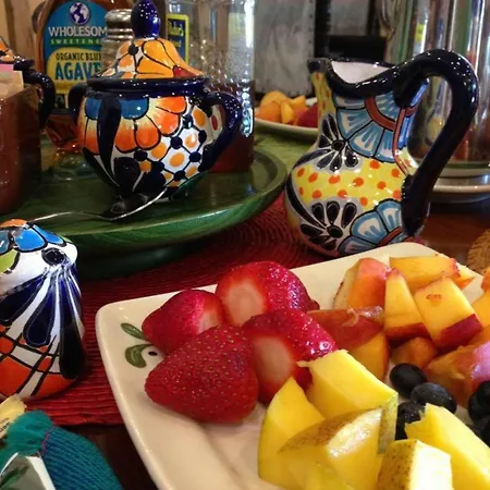 La Hacienda Bed & Breakfast-3