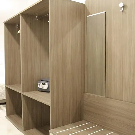 Antonietta De Pace Rooms by Napoli Milionaria B&B-2