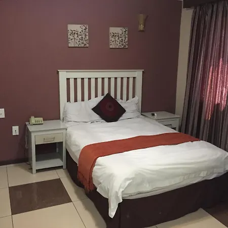Fordsburg Inn-3
