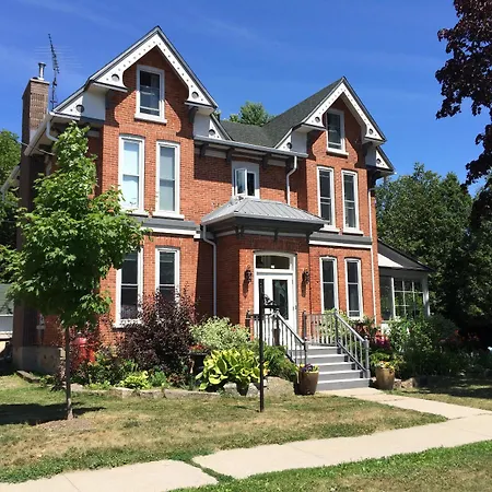 Seaway Manor B&B-3