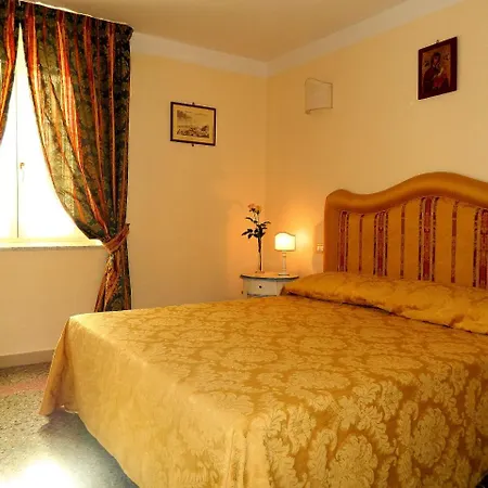 Il Campanile Suites-2