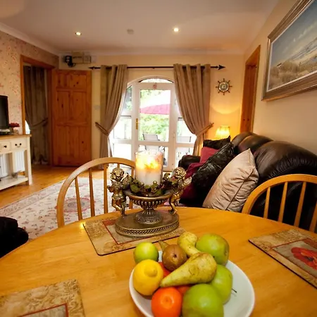 Evergreen Bed & Breakfast-3