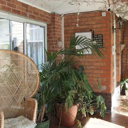 Elmdon Lodge-3