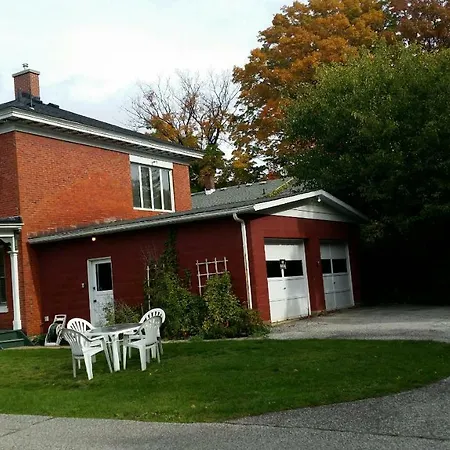 Grape Arbor Bed And Breakfast-3