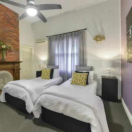 One Thornbury-3