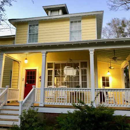 The Lighthouse Inn-3