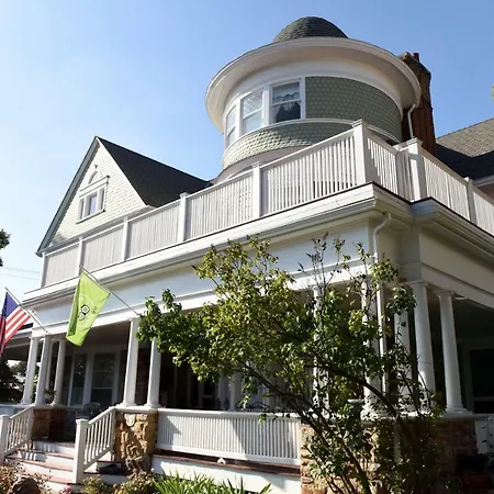 Berkeley House Bed & Breakfast-3