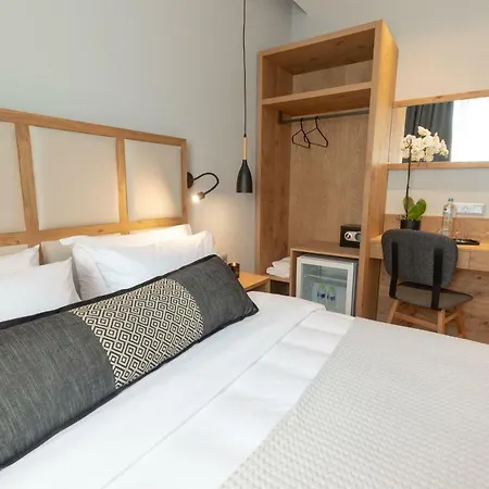 Grand Port Suites-3