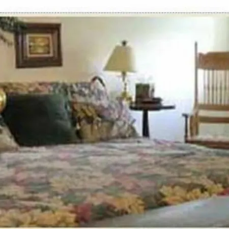 Stone Haus Bed & Breakfast-3