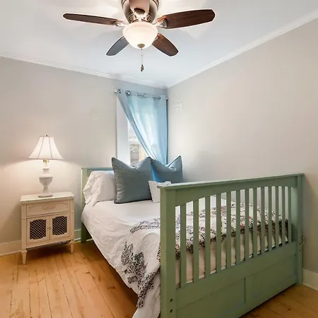 T'Frere'S Bed & Breakfast-2