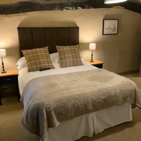 Swan & Talbot Inn-3