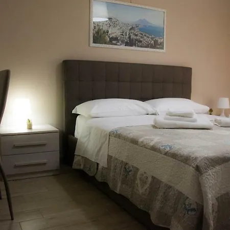 Mary'S House-3