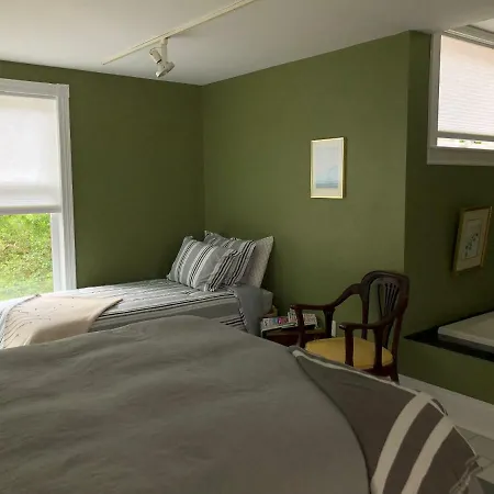 Mahogany Manor Bed & Breakfast-2