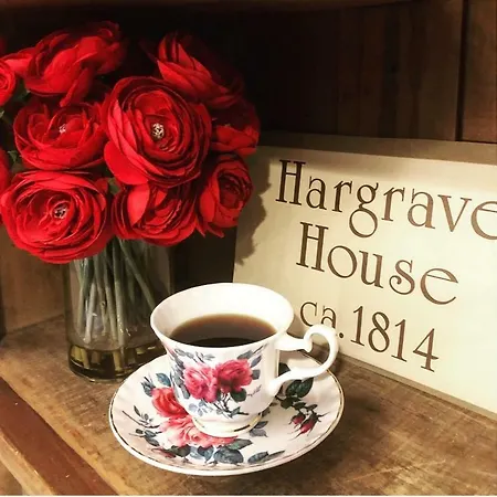 Hargrave House Bed And Breakfast-2