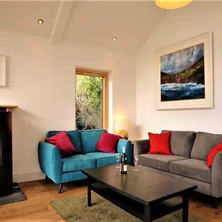 Dingle Garden Townhouse-2