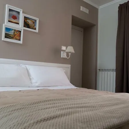 Reginelena B&B-3