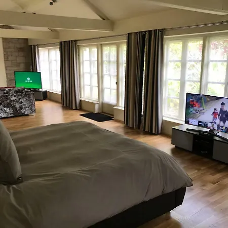 Hemples Lodge-2