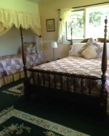 At The End Of The Road Bed And Breakfast-2