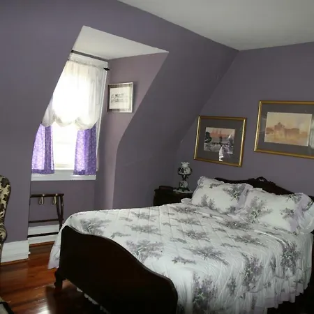Wilson House Bed & Breakfast-2