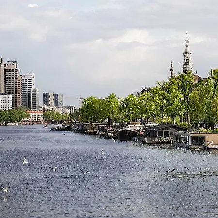 Houseboat Amsterdam - Room With A View-2