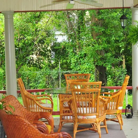 Hardeman House Bed And Breakfast-3