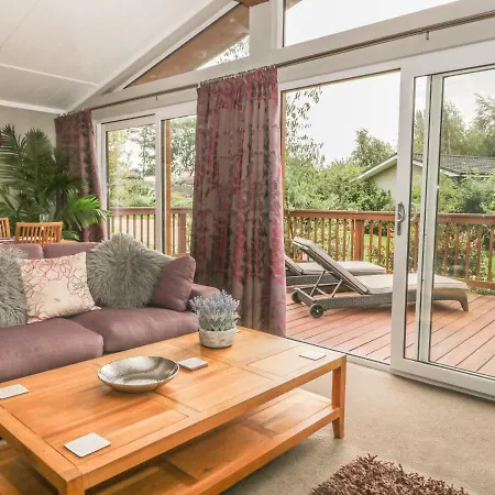 Bulmer Farm Lodge-3