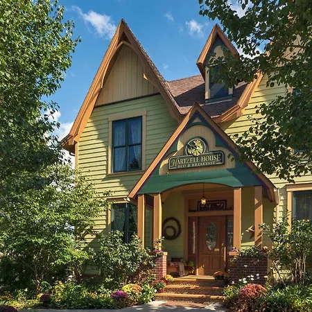 Hartzell House Bed And Breakfast-3