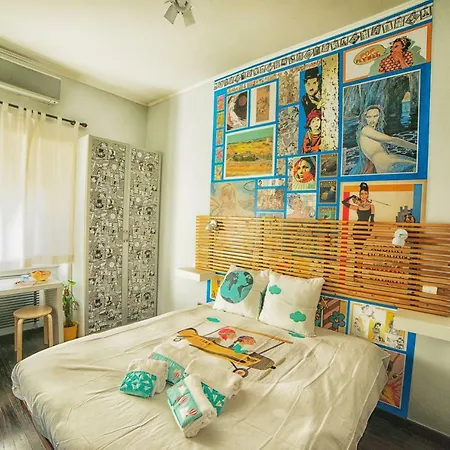 Fly B&B-3