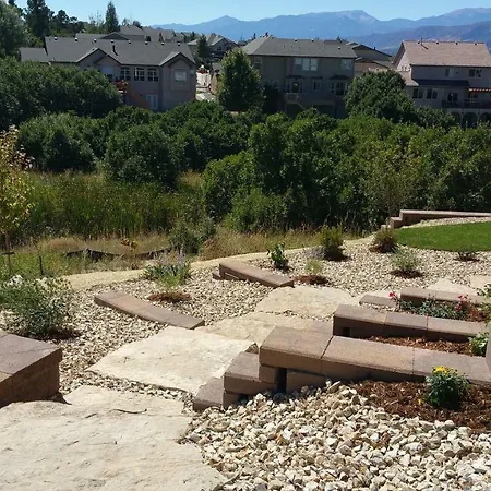 Chateau Du Pikes Peak, A Tuscany Retreat-3