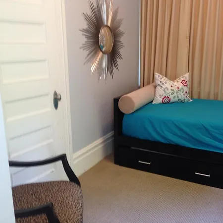 Barclay House Bed And Breakfast-2