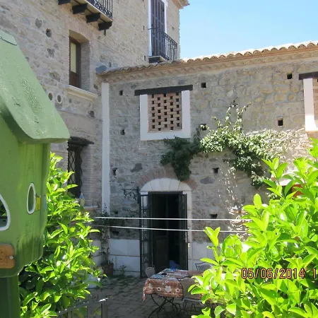 La Gatta sul Tetto-2