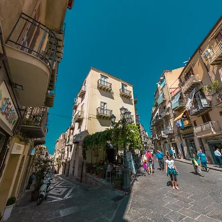 Cefalu Design Suites-2