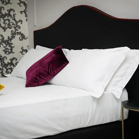 Principessa Isabella Luxury Rooms-3