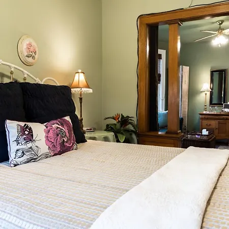 A Hidden Gem Bed And Breakfast-3