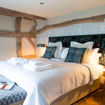 The Legh Arms Prestbury-2