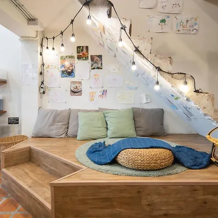 Better Moon Guesthouse-2