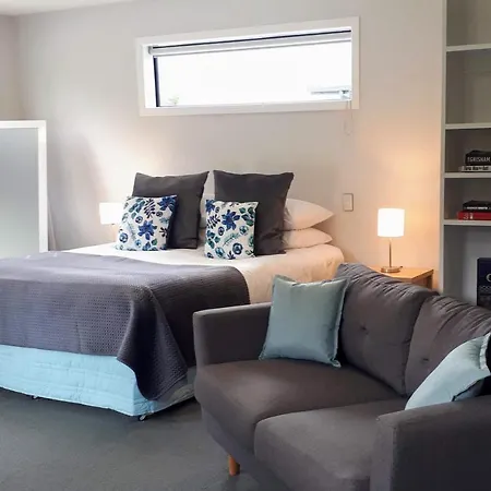Glenorchy Peaks Bed And Breakfast-2
