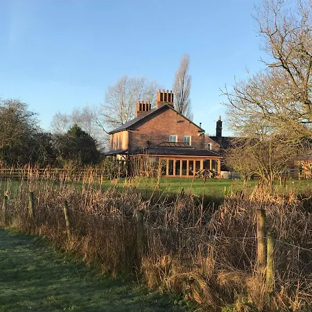 Hollies Farm B&B-2