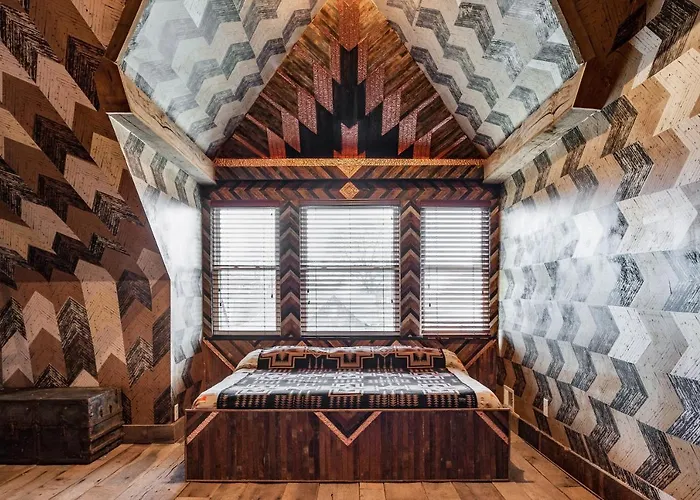 Urban Cowboy Hotel Nashville