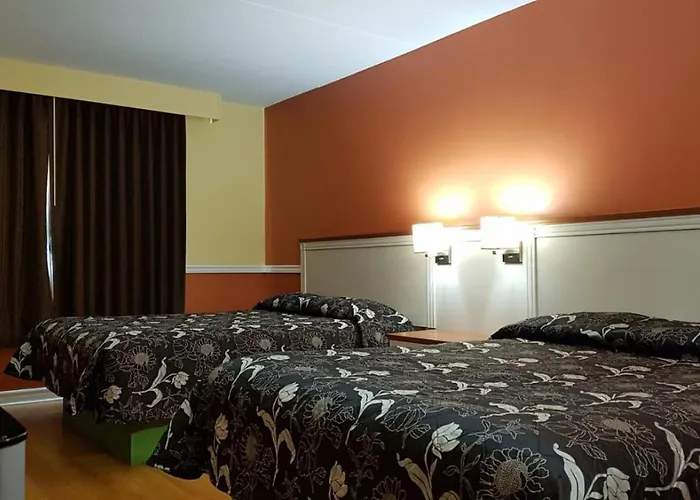 Budget Inn 2000 Hamilton