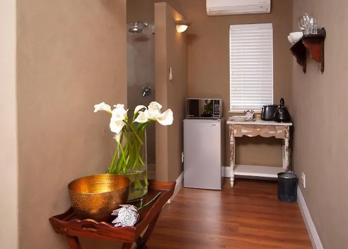 Sonny Days Bed & Breakfast Port Elizabeth