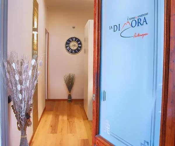 Bed and Breakfast La Dimora Luca Giordano Napoli