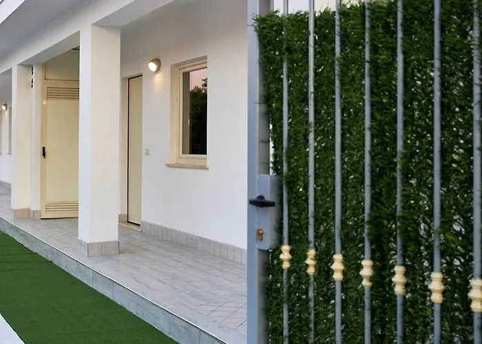 Bed and BreakfastCriselle