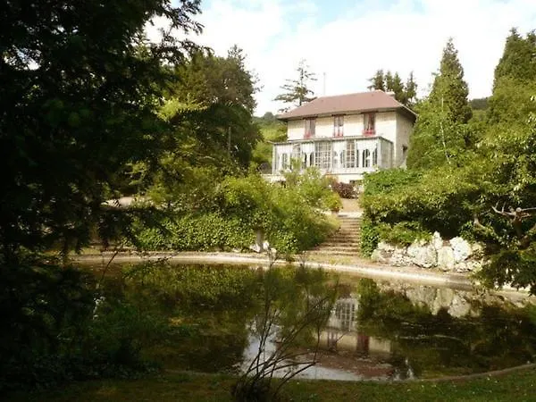 La Pluie De Roses Bed & Breakfast Giverny