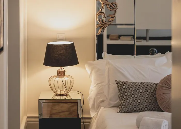 Viterbo'8 - The Artists House Bed & Breakfast Porto