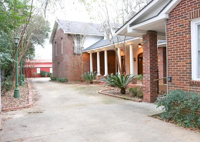 Opus House Bed & Breakfast Natchitoches