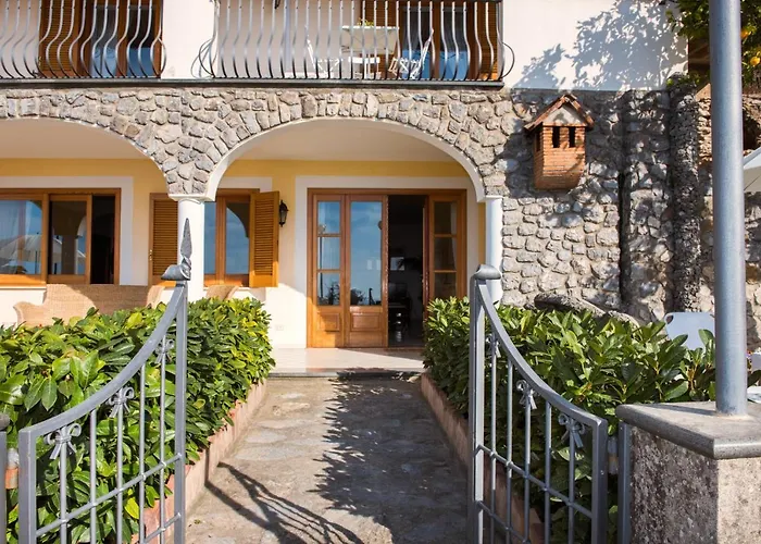 Villa Savina - Elegant Family Villa Overlooks Amalfi Coast - Positano