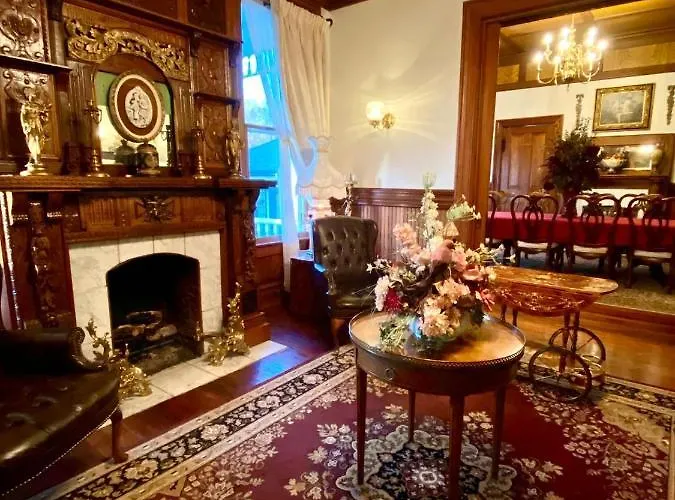 Hogan House Bed And Breakfast At Rose Hill Hogansville